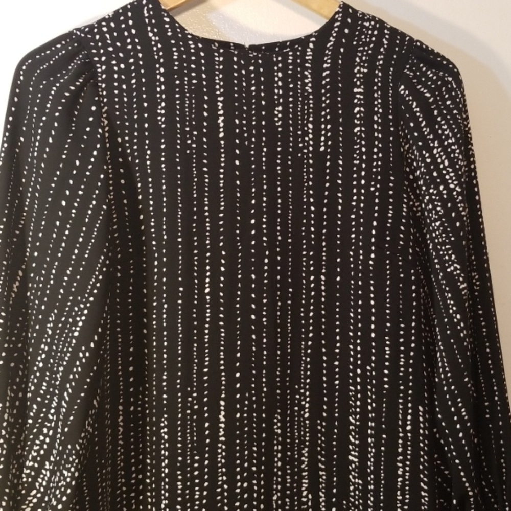 SOHO Dress PL Very Pretty And Nice Details.